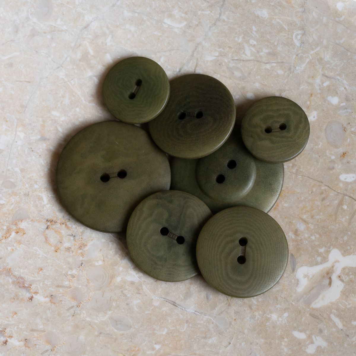 Buttons I Atelier Brunette