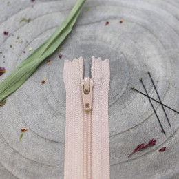 Atelier Brunette Blush Zipper