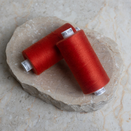 Poppy Tangerine overlock bobbin x 4