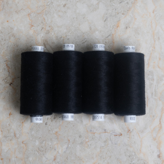 Black overlock bobbin x 4